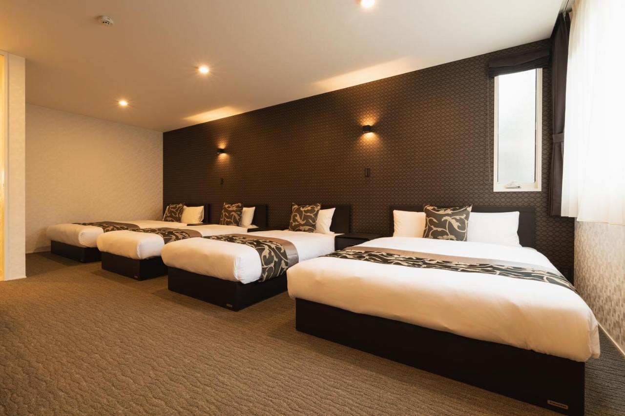 Grand Base Nagasaki Ekimae Aparthotel Екстериор снимка