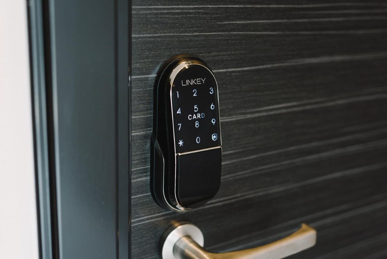 Grand Base Nagasaki Ekimae Aparthotel Екстериор снимка